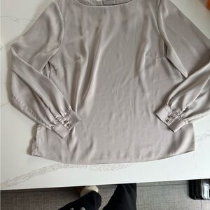 H&M Women's Gray Blouse